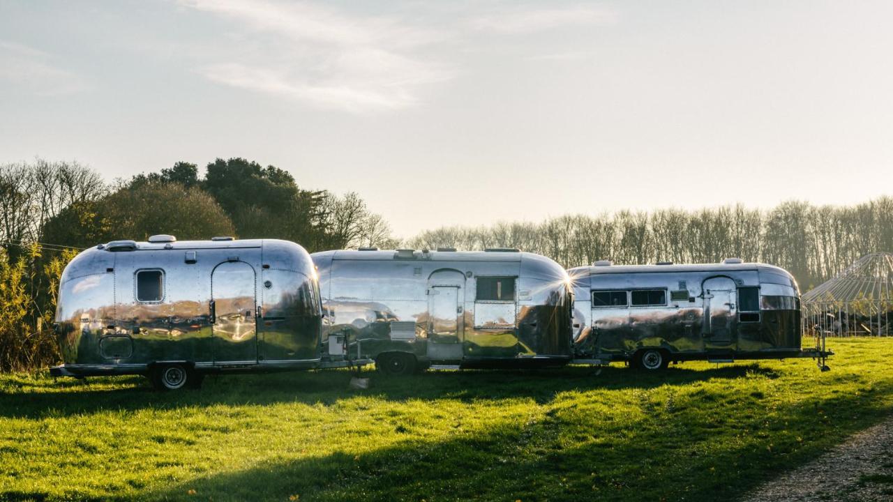 Plush Tents Yurt Village Chichester Luaran gambar