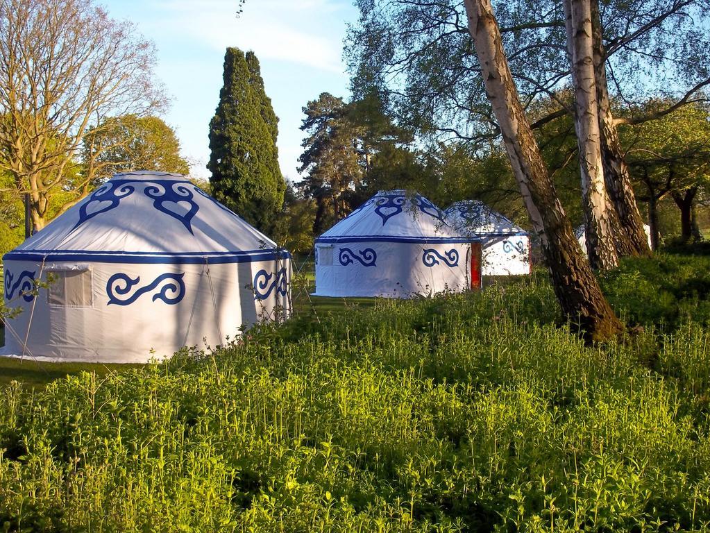 Plush Tents Yurt Village Chichester Luaran gambar